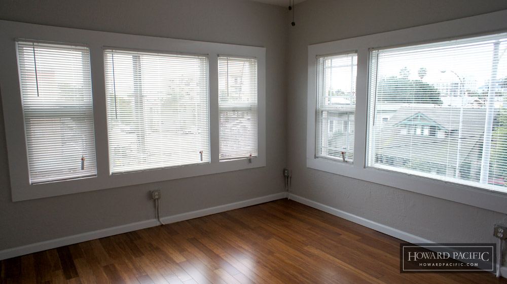 419 E 6TH ST - 200